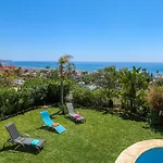 Villa La Cala With Pool And Sea Views *